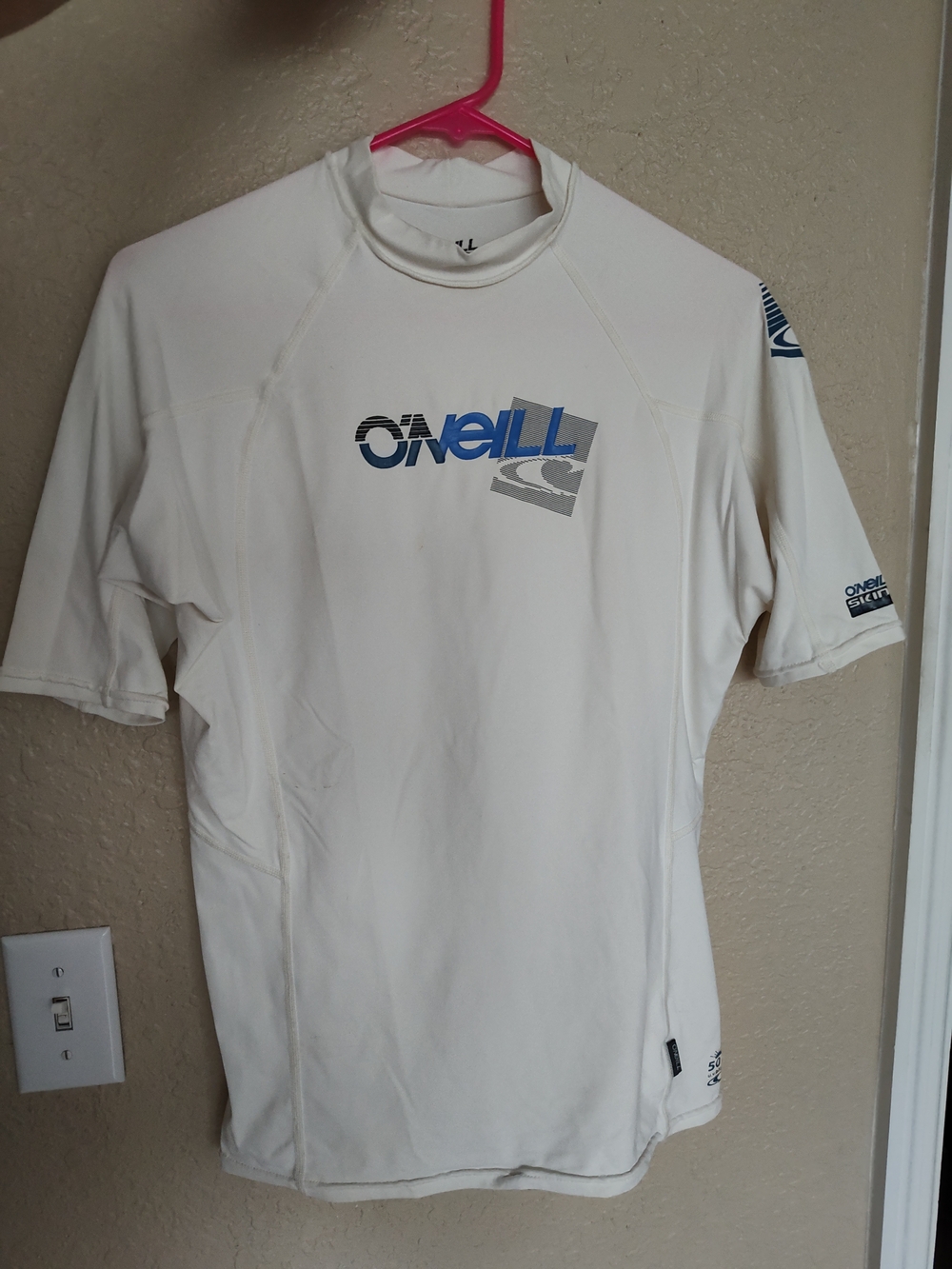O'Neill White Short-Sleeve Rash Guard Swim Shirt